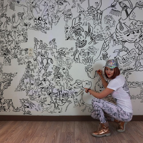 This artist doodles her entire house