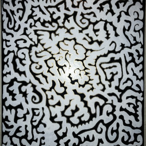 Labyrinth Black or White