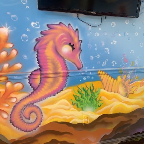 Sea horse spray paint mural shoker Florida