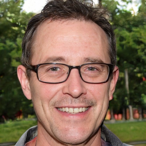 Oliver FowlerOliver Fowler